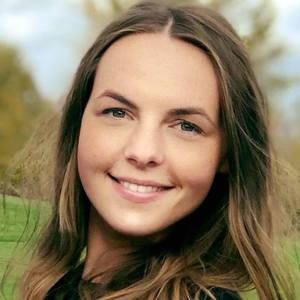 Meet your Posher, Liliya